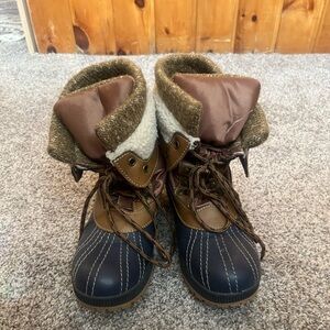 London Fog Boots size 10